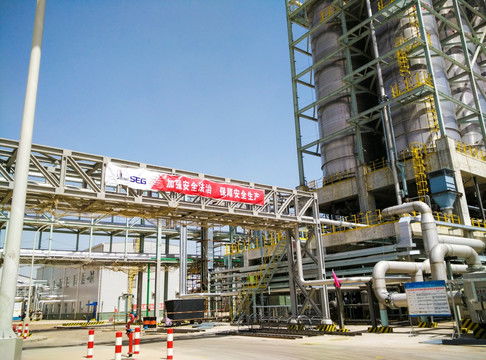 工業血脈 化工廠管廊的商業與美學價值